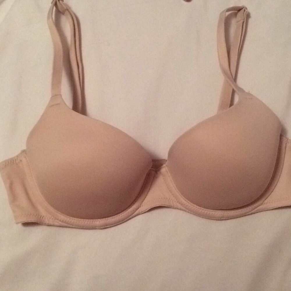 Nude Victoria’s Secret Pink bra size 32 B
